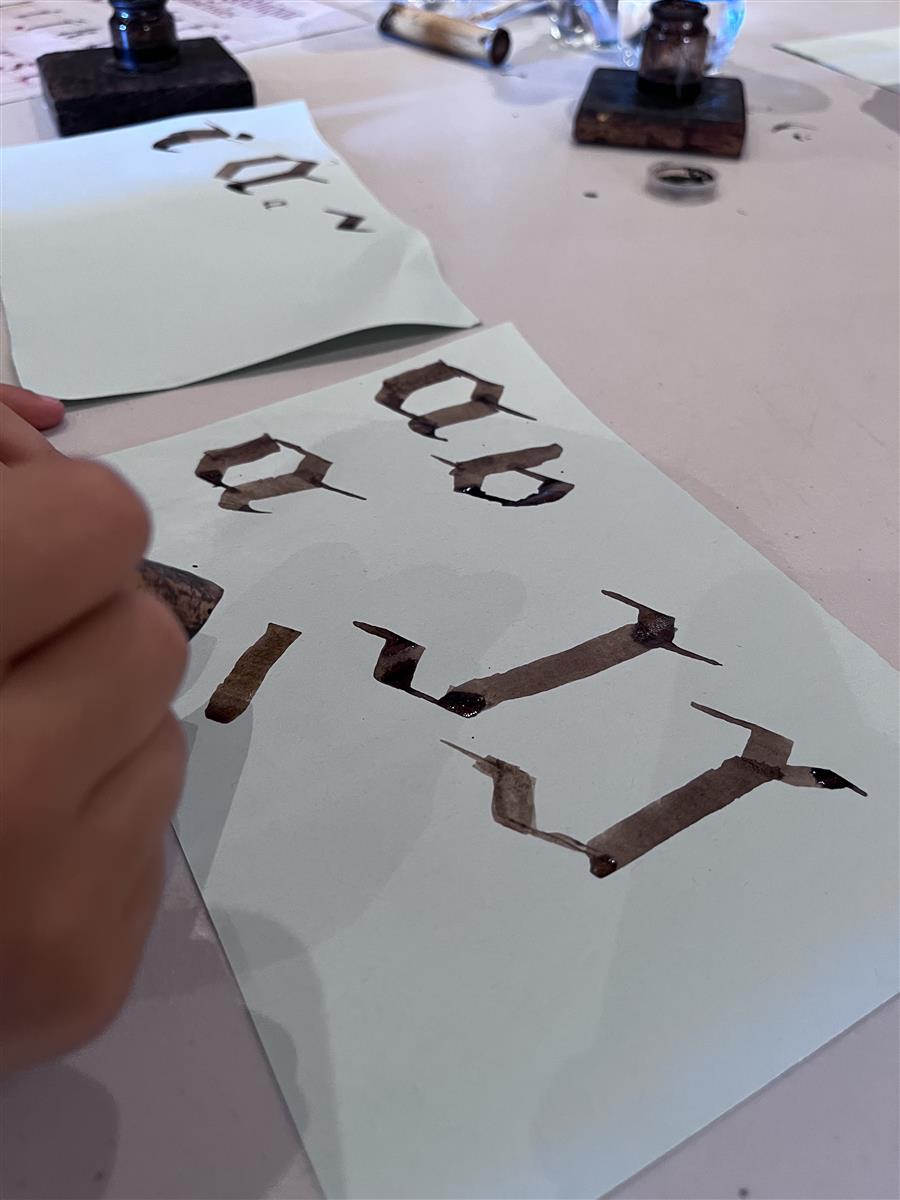 Atelier « Calligraphie » à Bonaguil