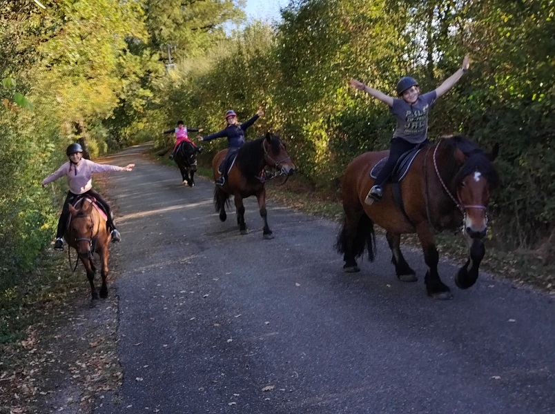 Goûter de Noël au Ranch et Ferme du Saut du Loup