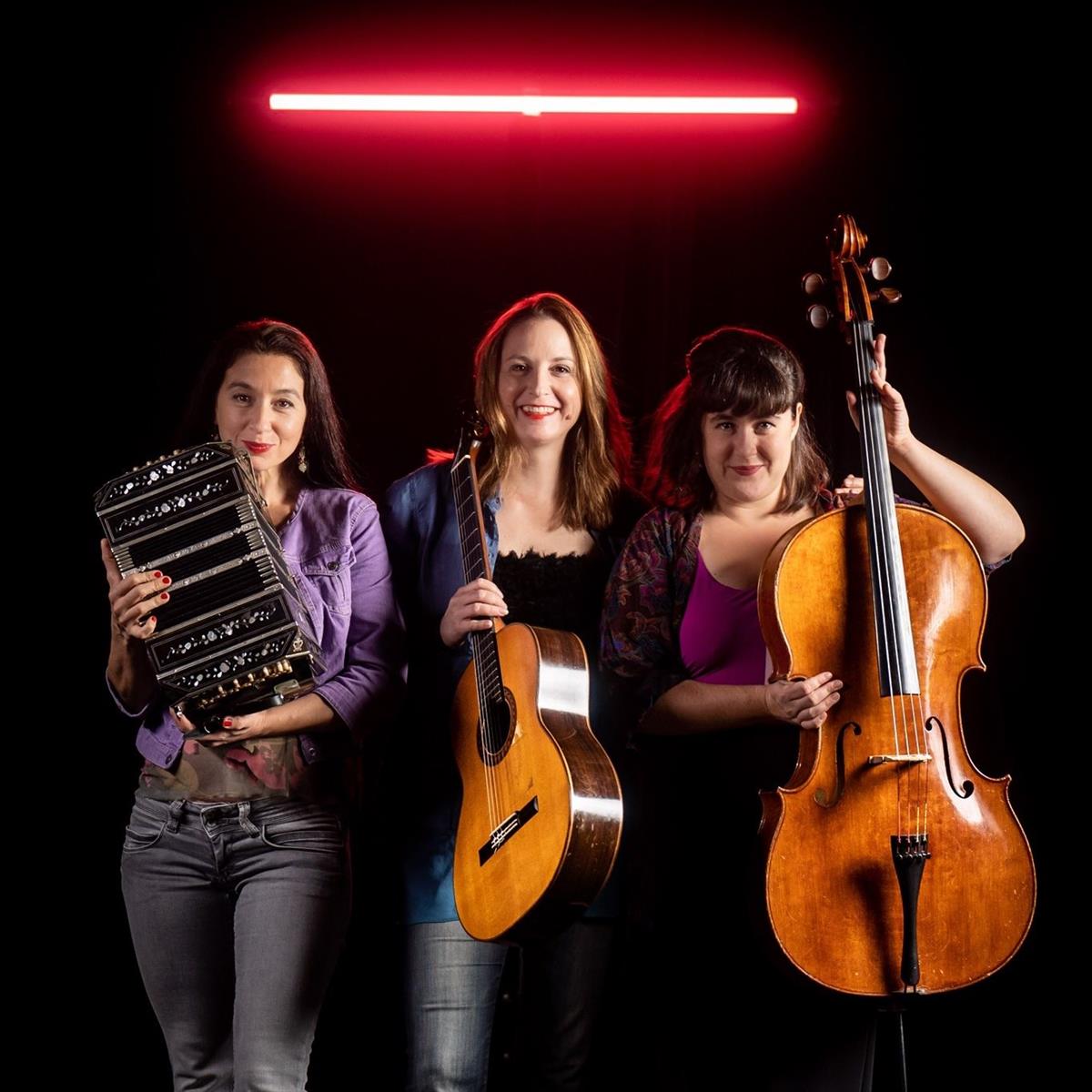 Trio Roberta Roman